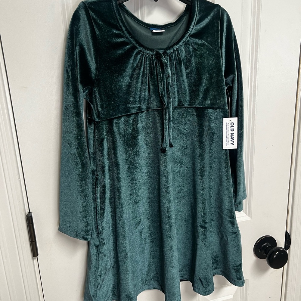 Old Navy Green Velvet Dress Size 6-7